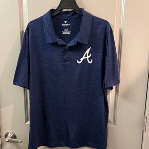 Fanatics Men's Polo Shirt in Deep Blue with White Atlanta Braves Logo